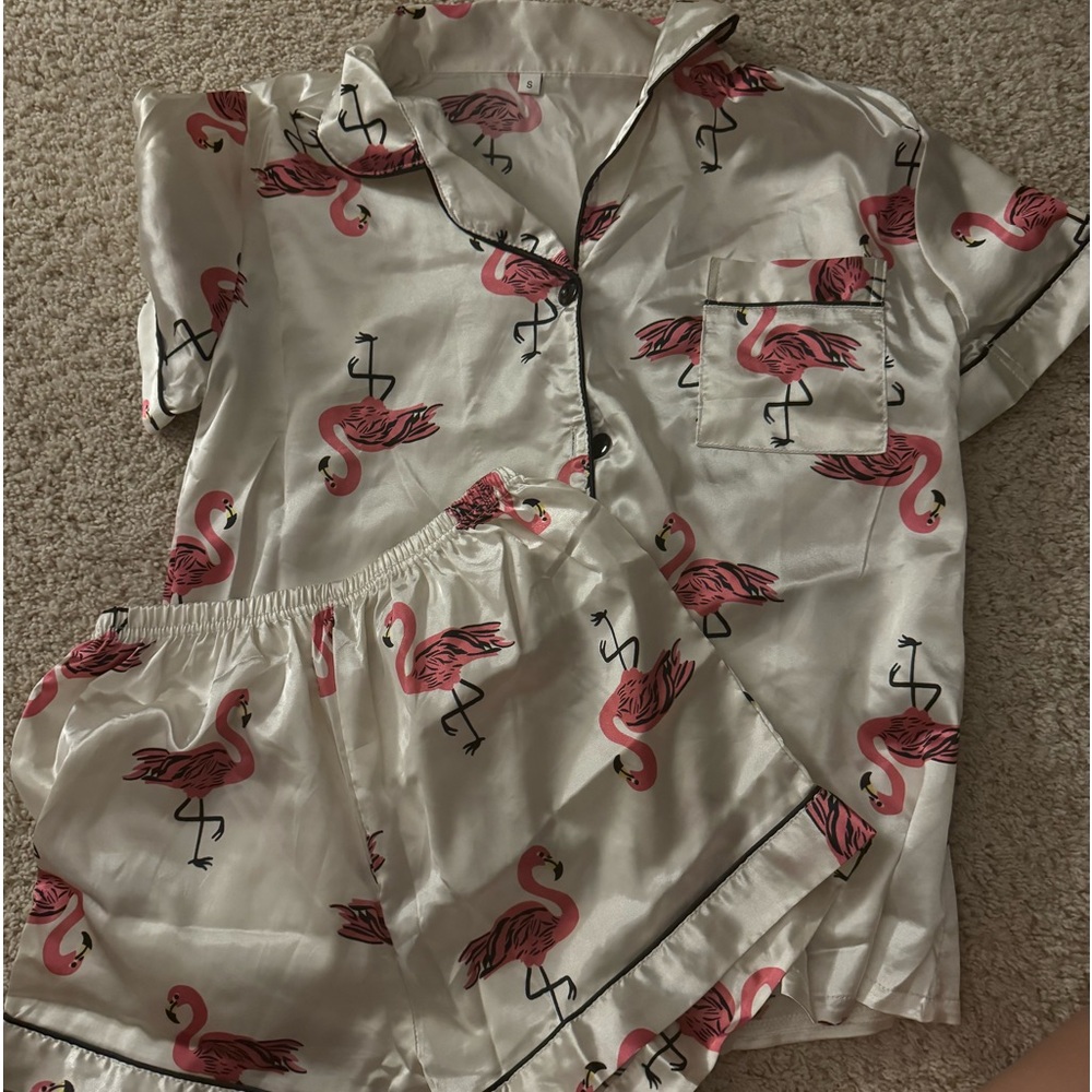 silk flamingo pjs